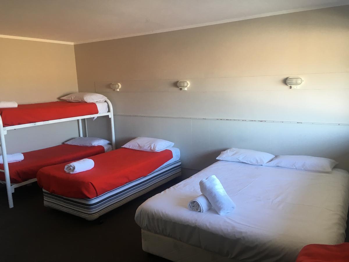 Snowy Mountains Resort And Function Centre Adaminaby Eksteriør bilde